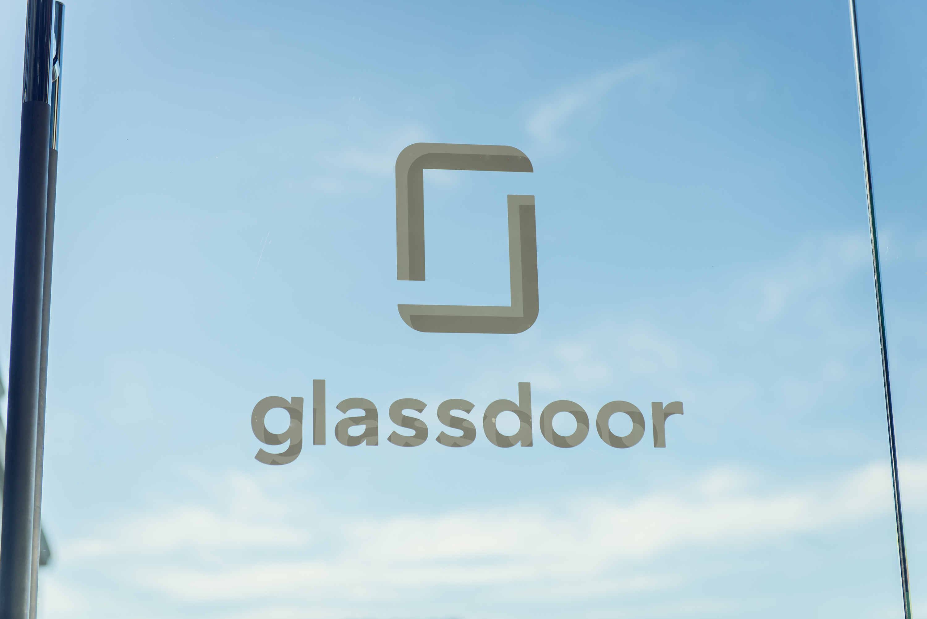 17_5-2_Glassdoor_Huddle_0007-1.jpg